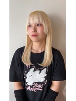 シークエストアンドシプラス(C/QUEST&C-plus)&nbsp;ホワイトベージュ　ブロンド　ブリーチカラー　辻堂