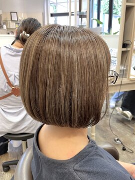 アルターリール(aL ter Rire) カール/セミディ/シアーカラー/姫カット/鎌取/中村郁未