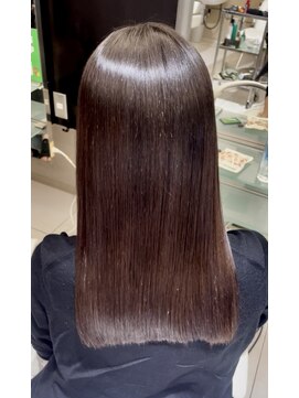 キングスベリーユナイテッド(Kingsbury United) 美髪ストレート/縮毛矯正/髪質改善/トリートメント