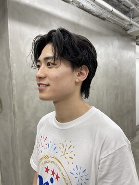 スー 渋谷(suu) メンズカットメンズショートメンズセンターパートナチュラルヘア