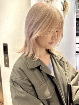 ディッセンバー 伊勢崎(December) ブロンドベージュ/ベージュカラー/ブリーチカラー