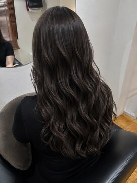 フォームフォローズファンクション 本郷(FORM FOLLOWS FUNCTION) 透け感グレージュ×韓国レイヤーウェーブ