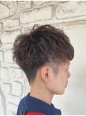 スパイラルパーマ×前下がりマッシュ