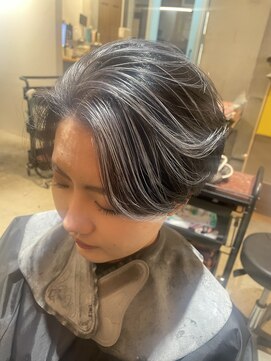 モローバイサンタウン(morrow by SUNTOWN) NISHIフェイスフレーミング