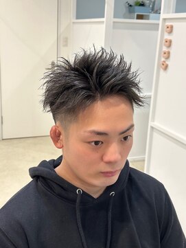 レジット メンズ ヘアサロン(LEGIT MEN's HAIR SALON) アップバング ショート
