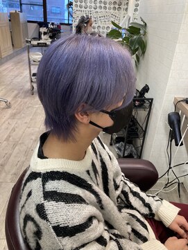 コワファーストナガサキシャンプーボーイ(COIFF1RST NAGASAKI SHAMPOO BOY) ウルフカット×ラベンダー