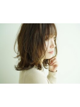 【年末感謝祭11月1日～12月30日】髪に優しい自然由来の薬剤で、ダメージを最小限に抑えた艶髪に♪