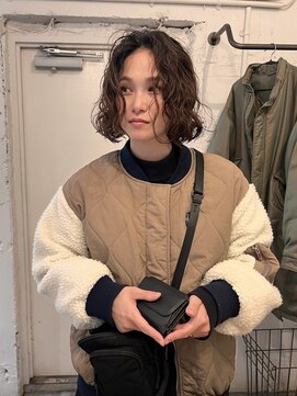 ユヌ(UNU) 【UNU】立体感のあるクセ毛パーマ♪