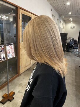 ドール(DOLL) ダブルカラー