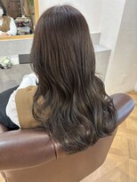 インビテーション(invitation)&nbsp;大人グレーベージュスタイル