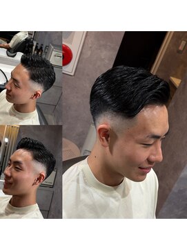 サイドパート/ フェードカット