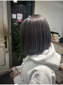 前下がりボブ＊シルバーグレージュ