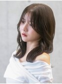 20代・30代_韓国風巻き髪_顔回りレイヤー