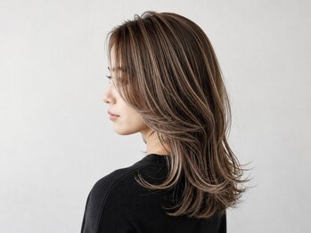 シャルムパリス(charme paris)の写真/大人女性の「なりたい」を叶える、30代40代50代女性のための髪質改善と髪悩みに寄り添うこだわりサロン