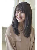 ツヤ感ストレート★スタイリングが簡単で大人可愛い！