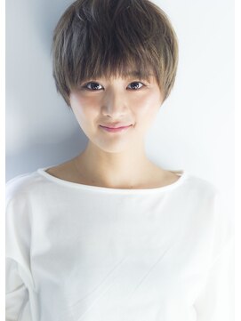 ロミー 本厚木(ROMMY.) 抜群の透明感◎シアーショート