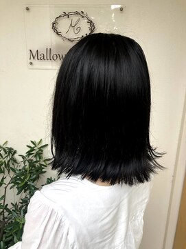 マロウ ヘア(Mallow hair) サラ艶～ミディアムボブ