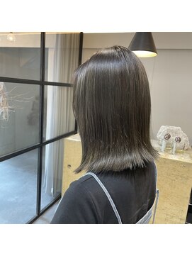 マリーチ(marici) オリーブグレー