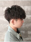 刈り上げ前下りショートマッシュツイストスパイラルパーマメンズ