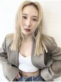黒髪小顔クラゲヘアーオリーブグレーココアベージュセミディ