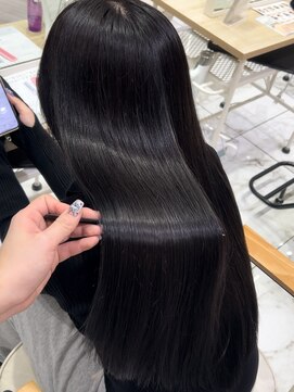 ゼスト フィーノ(ZEST fino) 【廣田未来】☆コリアンブラック×髪質改善☆