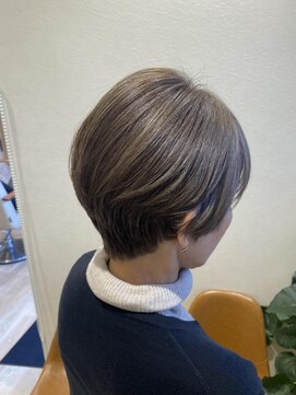 ステラバイケンジ(STELLA by KENJE) 姫カットカールセミディシアーカラー