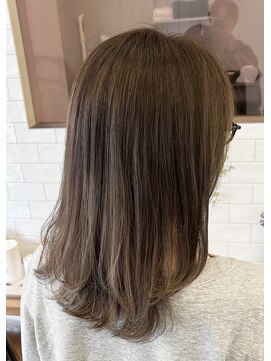 グッデイ ヘアー(GOOD DAY HAIR) 【GOOD DAY HAIR】《白髪ぼかしハイライト》 下北沢