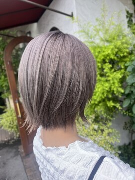 ヴィアンカ(Vianca) 透明感!ハイトーンなラベンダーグレージュ