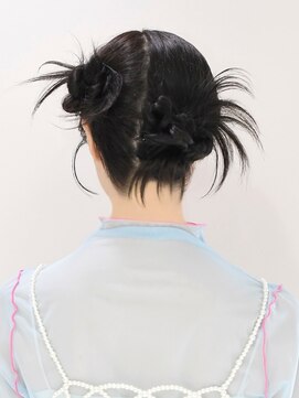 アース クロスガーデン川崎店(HAIR&MAKE EARTH) ツインカチモリアレンジ