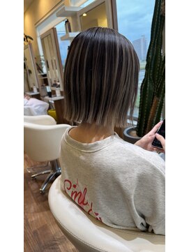 パコ(Paco) 大人可愛い切りっぱなしボブ