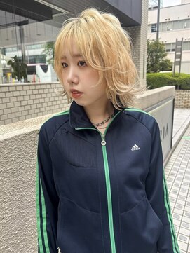 フェリアファム 北千里(FERIA fam) 縮毛矯正/北千里/ショート/ブリーチ/インナー/ボブ/髪質改善