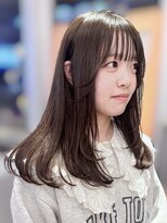 アトロ(Atoro)&nbsp;透明感ブラウン×レイヤーカット