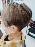 ツーブロショートスタイル