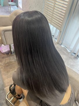 ラビス 浦和(Lovis) オリーブグレ／小顔に見せるヘア／ココアベージュ/黒髪カタログ