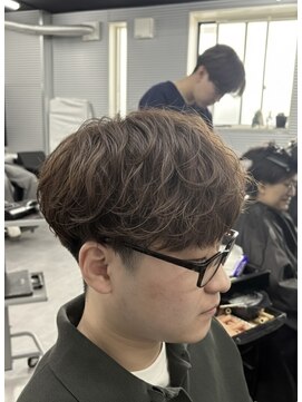 ガオプロデュースバイレボ(gao produced by revo) シャドウパーマ/無造作/マッシュ/刈り上げ/ソフトツイスパ