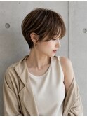 ショートカット・レイヤーカット×白髪ぼかし