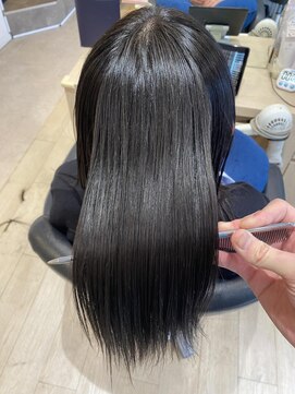 シンプル(Simple) 人生初の美髪矯正ビフォーアフター