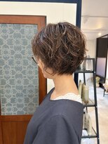 オルシェット(olchette)&nbsp;大人ショートボブと無造作パーマ