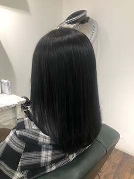 アークス(Ark'ss) ロングボブ×ブルーブラック