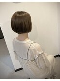 丸っとボブショート×ツヤ感ブラウン