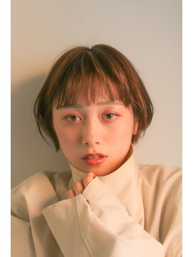 フラミューム 藤枝(flammeum) 眉ちょい見せバングショート