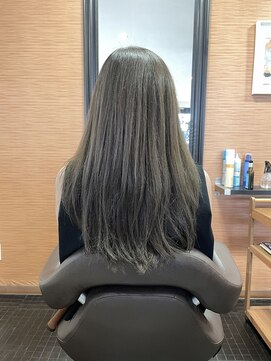 ヘアーサロン デペント(HAIR SALON Depend) ロングスタイル ブルージュカラー