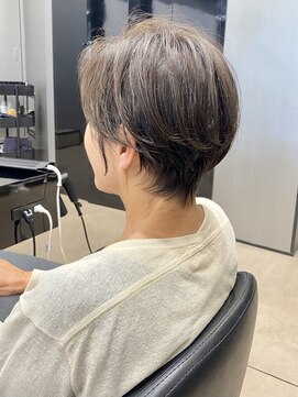 ハルキ ミナト ジャパン オオサカ(HARUKI MINATO japan OSAKA) 30代40代50代小顔似合わせカットくびレイヤーエモージュ大人可愛