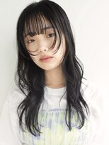 トリッカ シブヤ(TRICCA SHIBUYA)&nbsp;ミディアムレイヤー/ 顔まわりレイヤー/ 艶カラー