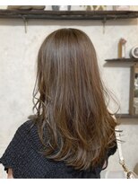 ラヌゴ(lanugo)&nbsp;大人かわいいオリーブベージュとレイヤーカット