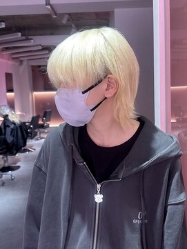 ダズリングディア(Dazzling Deer) ブロンド/抜きっぱなしブロンド/ハイトーン/リタッチブリーチ