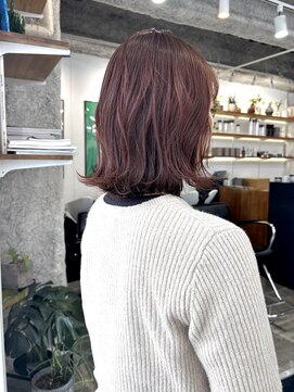 イースエモーション(ease et motion) 柔らか暖かみあるピンク