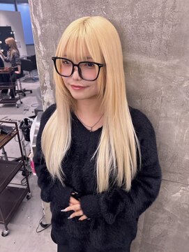 キング 高槻(K!ng) 縮毛矯正髪質改善ハイライトレイヤーカット枚方美容室エクステ