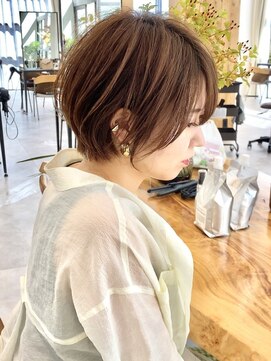 ビューシンサイバシ(VIEW SHINSAIBASHI) 前髪カット＊イメチェンショートボブ＊カーキグレージュ