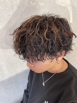 ジーナ 天神(Zina) 【Zina】メンズ/メンズパーマ/韓国/福岡/天神/大名